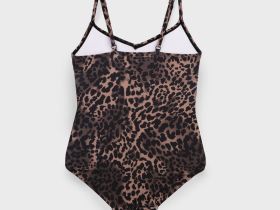 Комплект трикотажный для девочек: купальник, парео