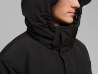 Утепленное пальто со съемным капюшоном