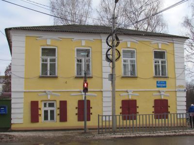 Дом жилой (церковно-приходская школа)