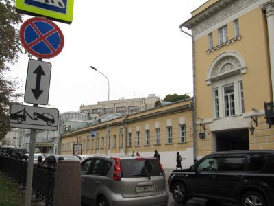 Служебные постройки, арх. Д.И.Жилярди