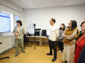 Глава Якутии встретился со студентами первого университета креативных индустрий на Дальнем Востоке