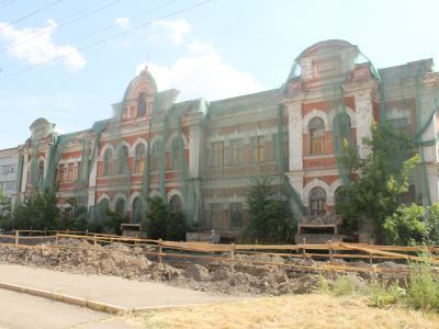 Общественное здание