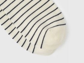 Высокие носки в полоску с надписью, Бежевый