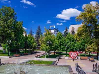 Театральный променад (Театр драмы им. Горького)