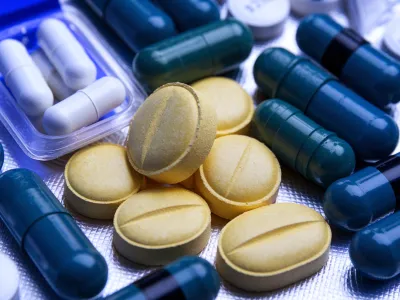 Глава Якутии поручил обеспечить стабильное финансирование льготных лекарств