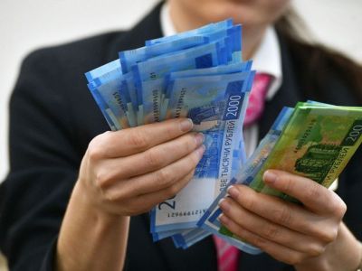 Якутские кассиры пройдут курс по выявлению фальшивых банкнот