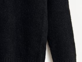 Вязаное худи прямого силуэта