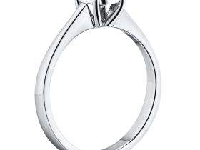 Кольцо из белого золота с бриллиантами э4001кц10153800