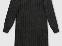 Вязаное платье с длинным рукавом