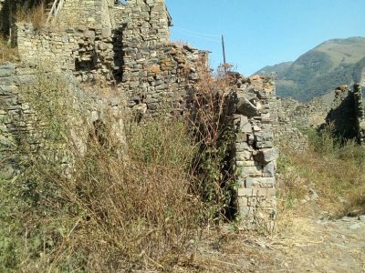 Камень со сценой охоты