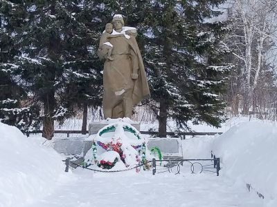 Памятник воинам, погибшим в годы Великой Отечественной войны (1941-1945 гг.)
