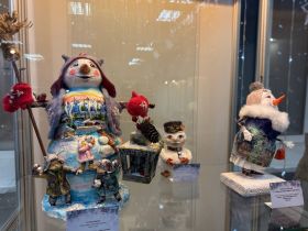 В Якутске открылась выставка «Бал снежной долины»