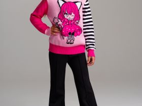 Свитер трикотажный для девочек