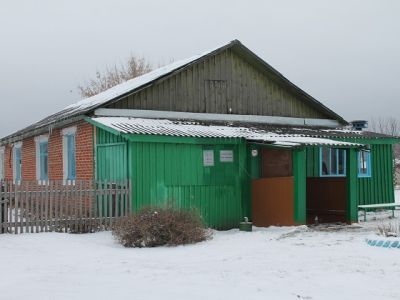 Сельский клуб деревни Новозаимская