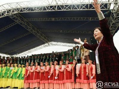 В субботу на площади Ленина целый день будет идти концерт в честь Дня песни