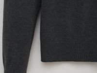 Джемпер с v-образным вырезом