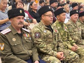 Презентована книга Сергея Вахрина «Тайны якутских фамилий»