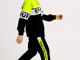 Комплект трикотажный для девочек: толстовка, брюки