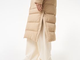 Женский длинный пуховик Lacoste с высоким воротом