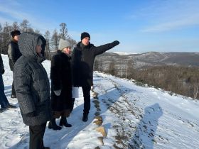 Эвенкийские легенды и радуга самоцветов: Нерюнгринский район готовится к Ысыаху Олонхо — 2025