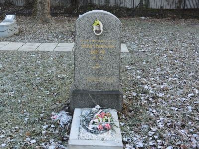Могила Корзуна Андрея Григорьевича (1911-1943 г.г.) - Героя Советского Союза