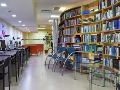 Центральная районная библиотека г. Белоярский