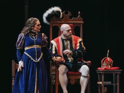 Монарх (Драматический театр им. Кирова)