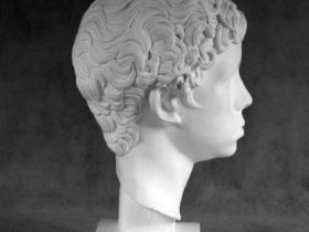 Гипс Голова мальчика Ливийца