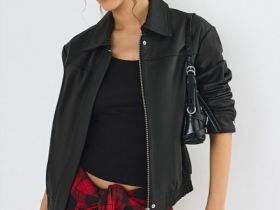 Бомбер из натуральной кожи, Черный