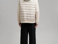 Стеганая куртка с наполнителем из натурального пух