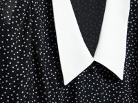 Платье мини из шифона в горошек, Черный