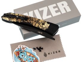 Складной нож Kizer Momo Russian Pattern, сталь Nitro-V, рукоять G10 c принтом