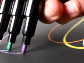 Маркер акриловый TOUCH "Opaque" наконечник тонкий, цвет синий