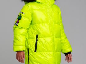 Куртка текстильная с полиуретановым покрытием для девочек