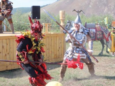 Артисты Театра юного зрителя выступили на Ысыахе Олонхо - 2023