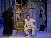 Лодейнопольский драматический театр-студия «Апрель»