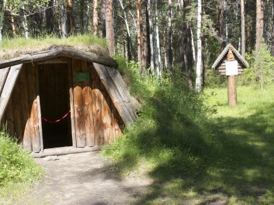 Шалаш