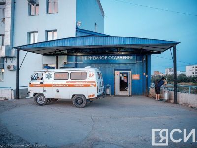 В РБ № 2 Якутска поступили двое пострадавших членов экипажа Ан-30