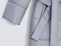 Стеганое утепленное пальто с поясом