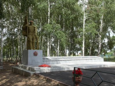 Памятник воинам, погибшим в годы Великой Отечественной войны (1941-1945 гг.)