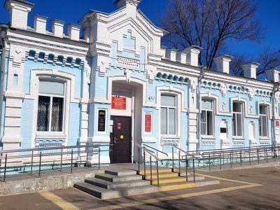 Межпоселенческая центральная библиотека Новопокровского района