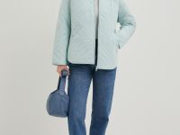 Куртка с v-образным вырезом на молнии