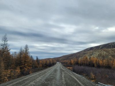 Почти 10 км дороги к селу Оймякон отремонтируют в текущем году