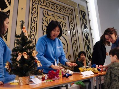 Мастерская Деда Мороза заработала в историческом парке «Россия — моя история» Якутска