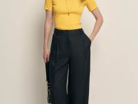 Футболка приталенного силуэта