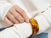 Легкий базовый джемпер прямого кроя