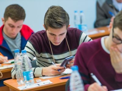 Проведение ЕГЭ в 2022 году полностью обеспечено бумагой и другими расходными материалами