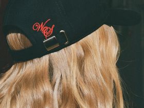 Бейсболка унисекс из коллаборации с walk of shamе