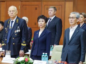 Глава Якутии вручил государственные награды