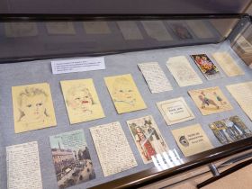 Погружение в историю через голос: в Якутске открылась выставка на основе писем фронтовика